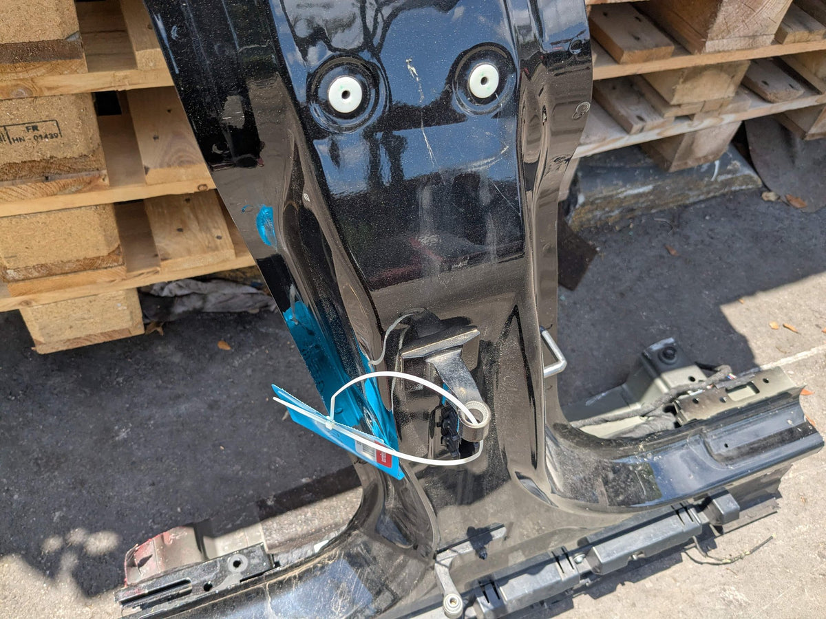 22-24 OEM BMW G26 430 M440 Left Driver Side B Pillar Door Body Cut Structure