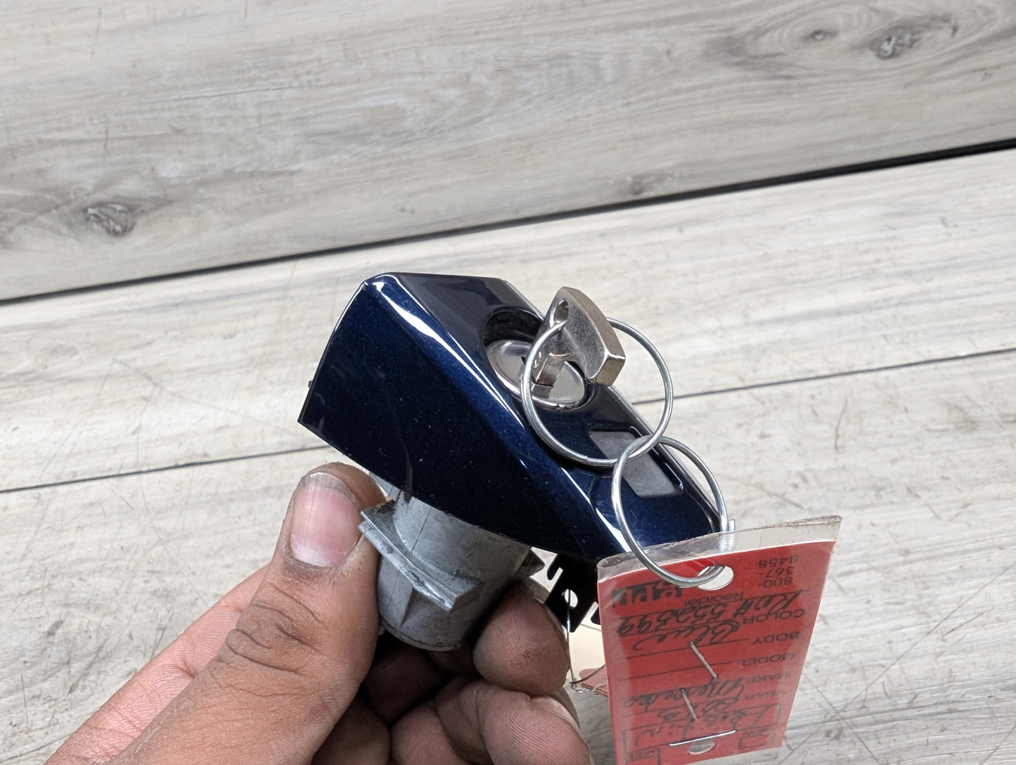 2009-2017 Mercedes-Benz E550 E-Class A207 Front Left Driver Key Lock Mechanism w/ Key A2128903967 OEM