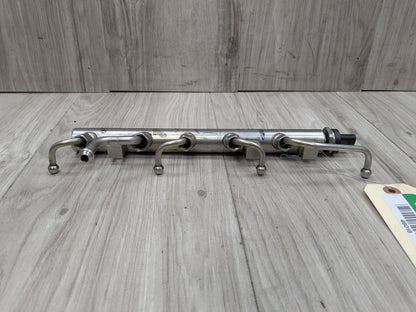 PRE-LCI OEM BMW G12 750 G30 M550 Engine N63R Right Fuel Injector Rail Lines 5-8