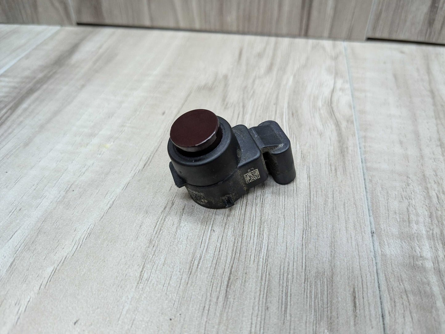 OEM BMW E82 E88 E90 E91 E92 E93 Ultrasonic Parking Distance Sensors PDC Red WA39
