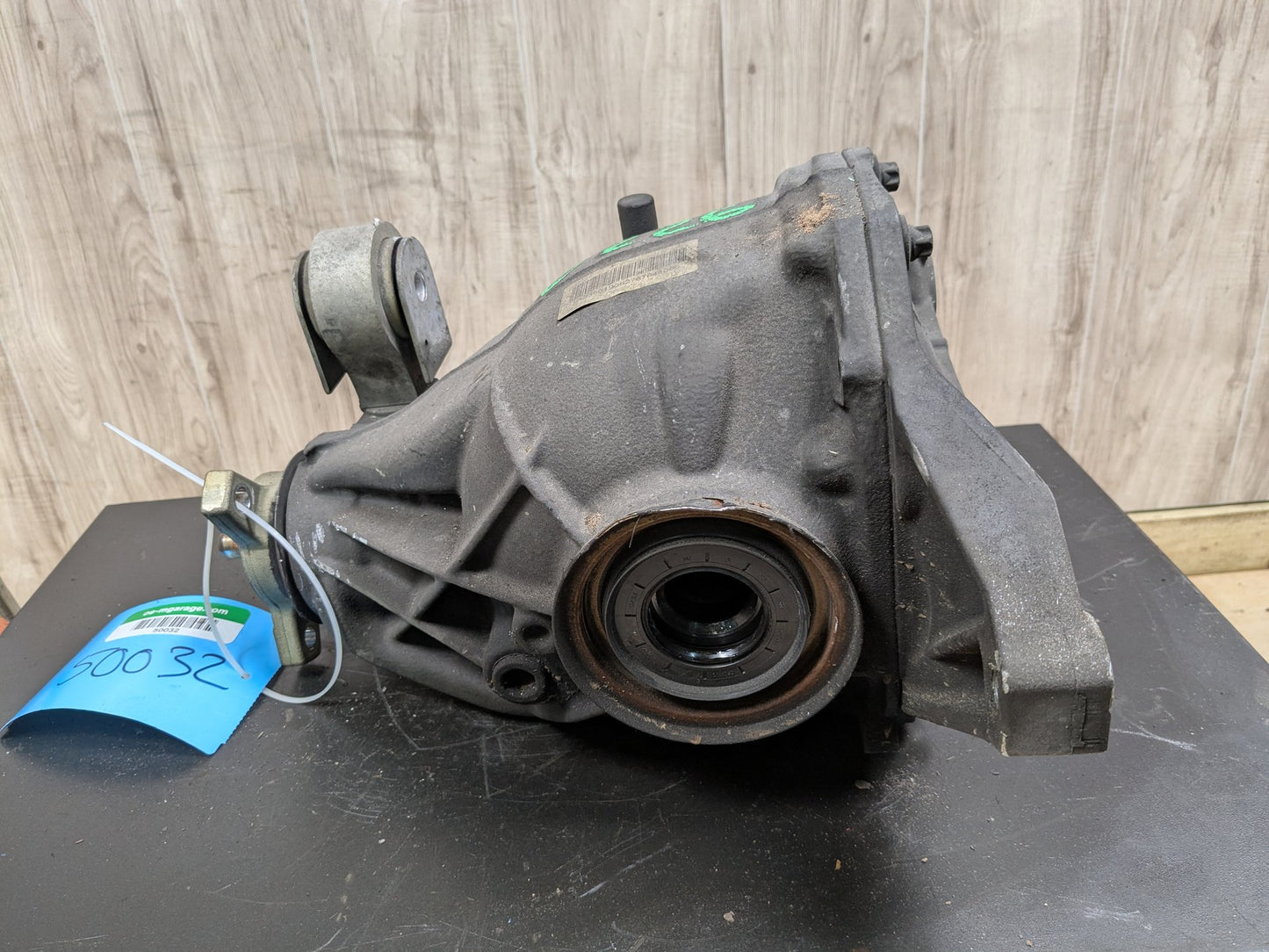 2014 Mercedes-Benz E550 Rear Axle Carrier Differential 100461k 0