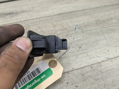 18-23 OEM AUDI A4 A5 Q5 Q7 Q8 S4 S5 SQ5 Liftgate Trunk Lid Open Release Switch