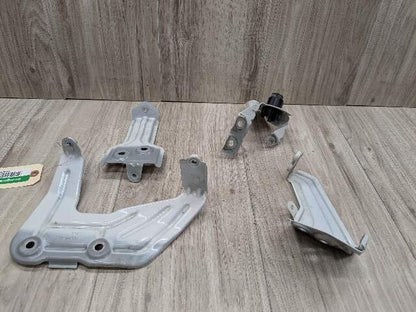18-24 OEM BMW G01 G02 F97 X3 X4 Right Passenger Fender Wing Holder Bracket SET