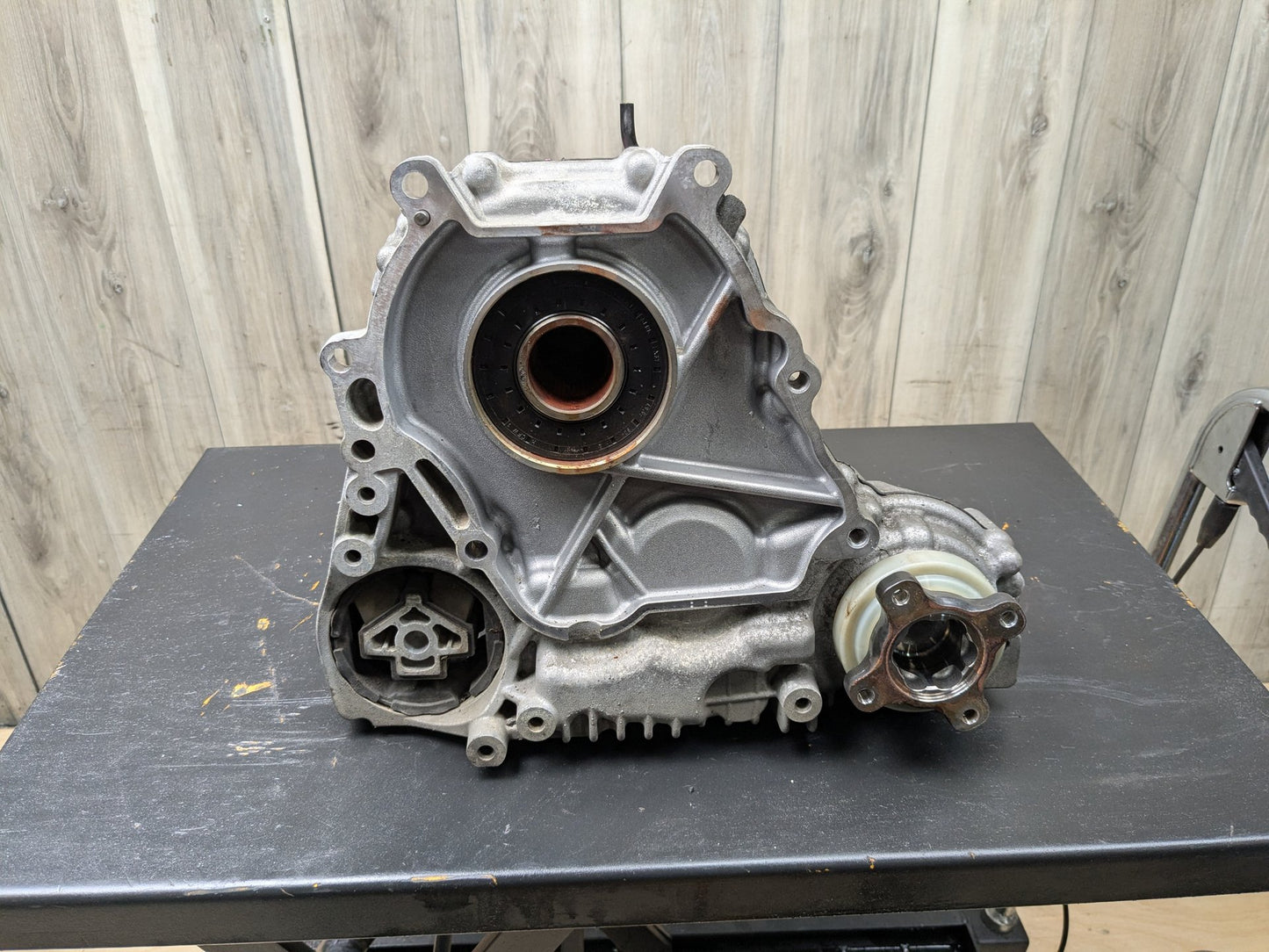 2015 BMW 435i Transmission Transfer Case 206830k 8623346