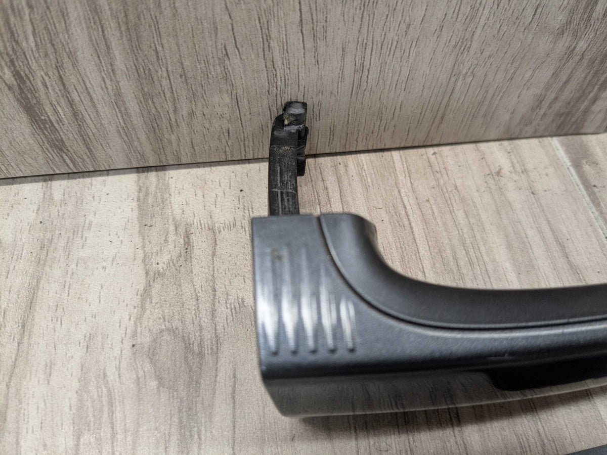 OEM BMW F30 F32 F80 F82 Front Right Passenger Door Handle COMFORT ACCESS Gray