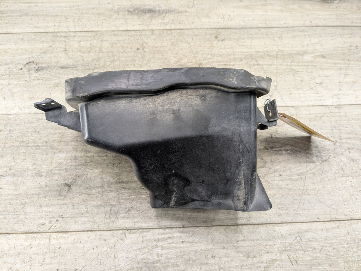 2011-2016 BMW 335i F30 Right Passenger Brake Air Duct 7255420 12-18 OEM BMW F30 F31 Front Right Passenger Air Intake Duct Boot OEM