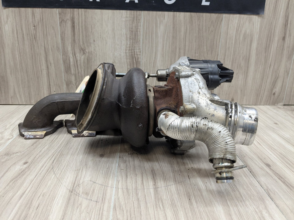 OEM BMW G01 G20 G22 G23 G26 G30 G42 330 430 530 Turbo Charger w Manifold B46 K
