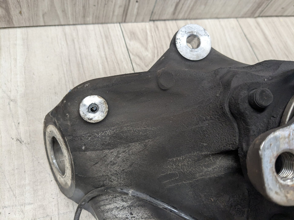 2017-2023 BMW M550i G30 Front Right Passenger Spindle Knuckle w/ Bearing 6884386 OEM BMW G15 G30 530 540 M550 AWD Front Right Passenger Spindle Knuckle Bearing OEM