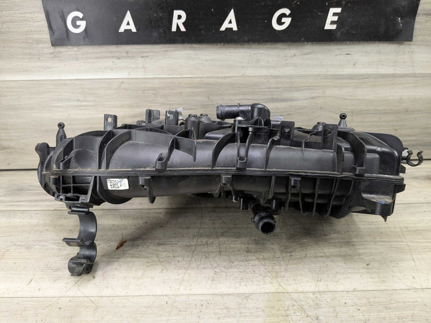 OEM BMW G01 G20 G26 G30 230 330 430 530 X3 Engine B46 Intake Manifold 8647975