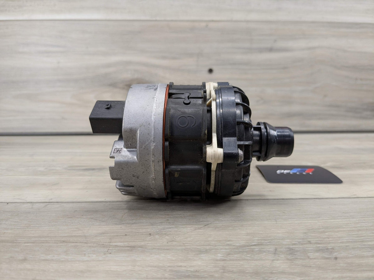 OEM BMW G01 G05 G20 G22 G23 G26 G30 Engine B58 Auxiliary Coolant Water Pump