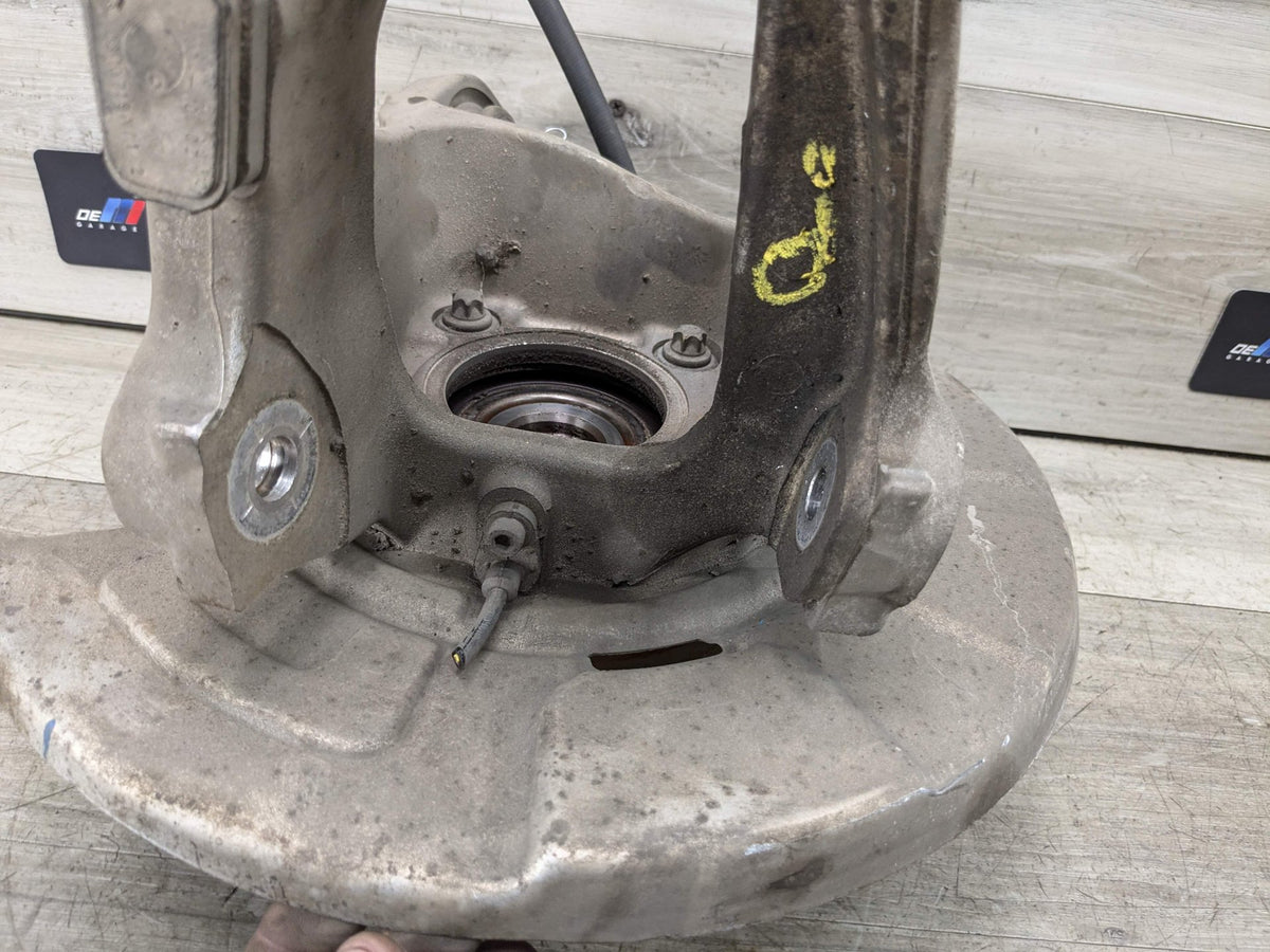 OEM BMW F85 F86 F15 F16 X5 X6 REAR Right Passenger Spindle Hub Carrier Knuckle