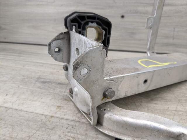 OEM BMW F01 F02 740 750 Front Right Passenger Bumper Reinforcement Mount Bracket