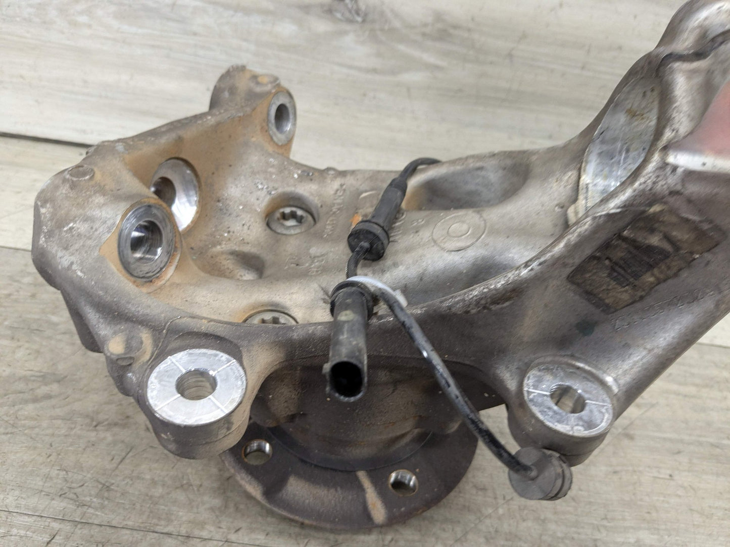 14-20 OEM BMW F22 F23 RWD Front Right Passenger Side Spindle Hub Carrier Knuckle