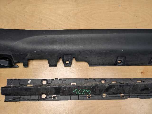 *14-18 OEM BMW F15 X5 Right Passenger Side Skirt Rocker Panel Molding w/ Bracket