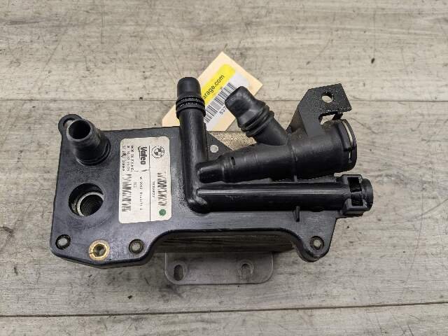 2011-2016 BMW 528i F10 Tranmssion Oil Cooler 7638582 OEM BMW F10 528 Engine N20 Transmission Oil Cooler Heat Exchanger