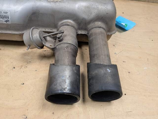 10-14 FOR BMW E70 E71 X5M X6M S63 Rear Exhaust Muffler w/ Dual Tips