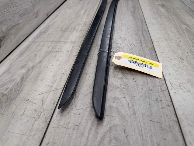 12-20 OEM BMW F30 F31 F80 M3 Front Left Right Windshield Side Drip Molding PAIR