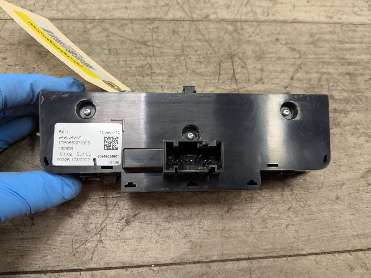 OEM BMW G05 G06 G07 X5 X6 X7 REAR AC Heater Climate Control Switch Module