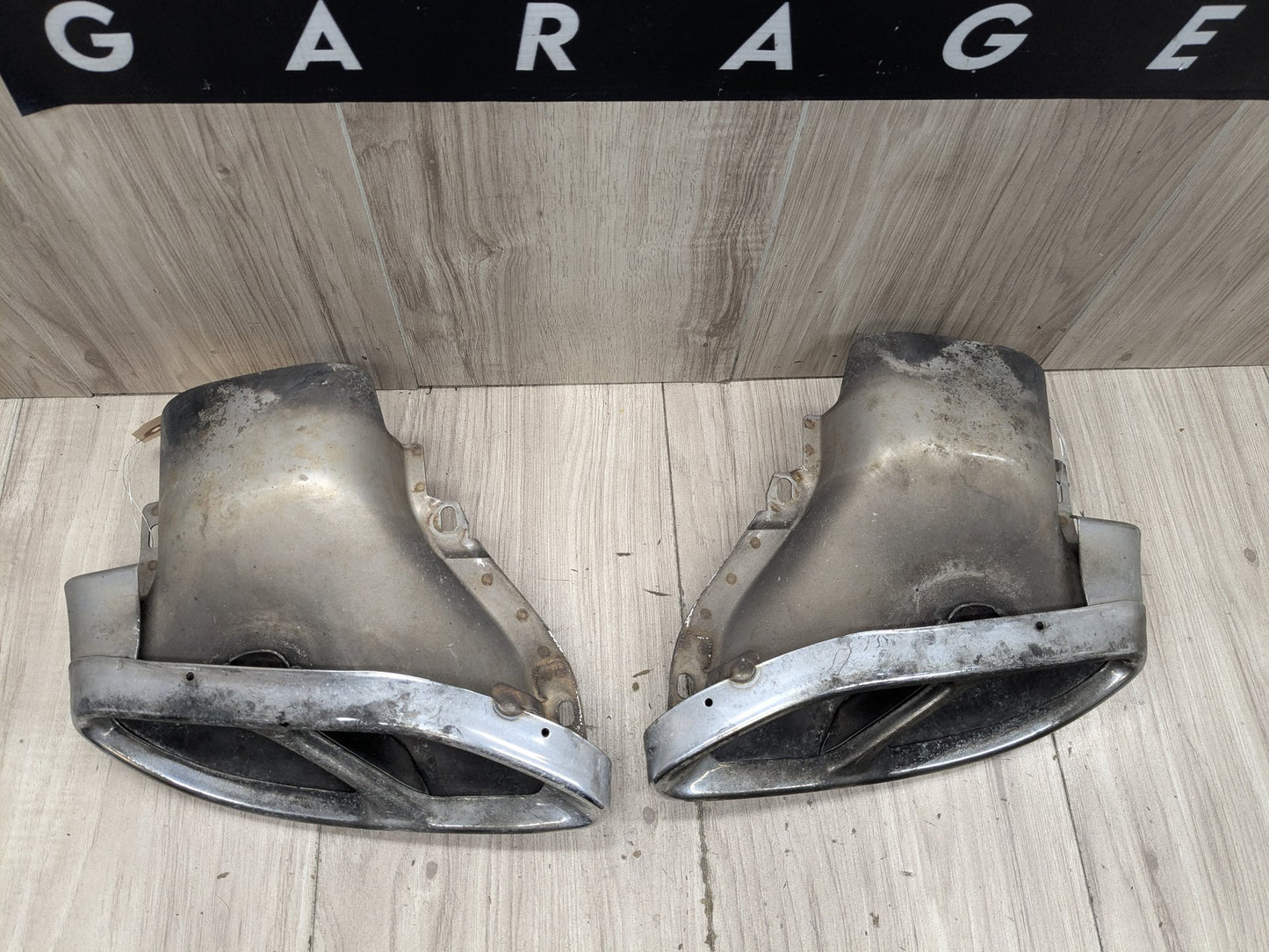 2015-2021 Mercedes-Benz C43 W205 Rear Left Right Exhaust Muffler Tips SET A0004900627
