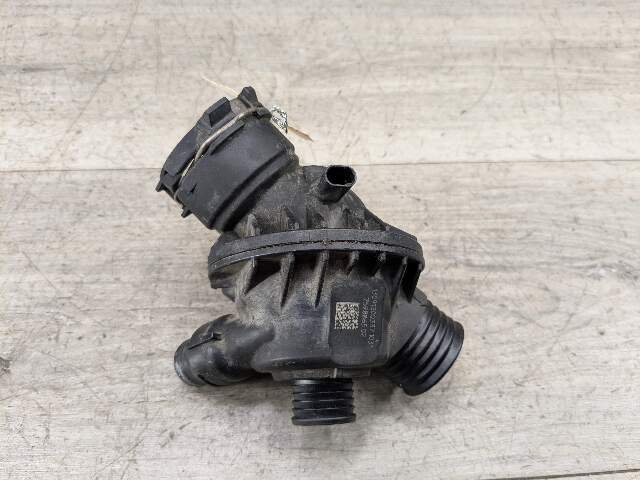 OEM BMW F15 F16 F23 F30 F32 F33 F36 Engine N55 Water Coolant Thermostat Housing