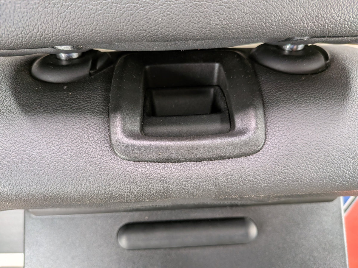 2018-2024 BMW X3 G01 Rear Center Middle Seat W/ Cupholder Armrest Assembly 7469760 OEM