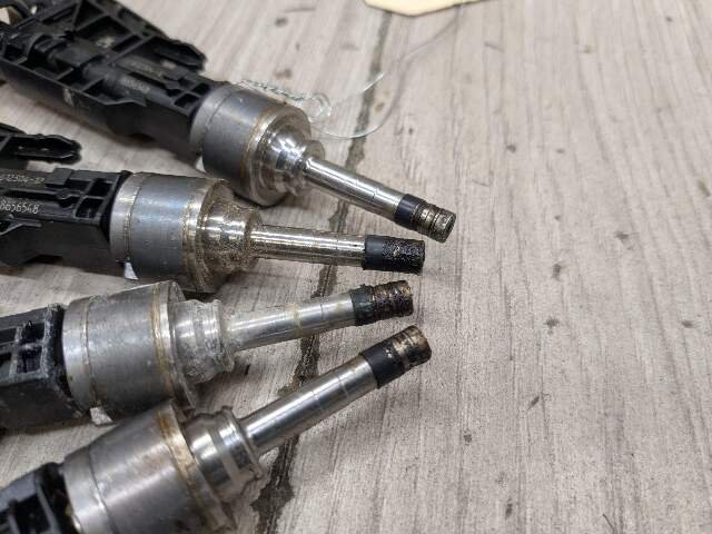 OEM BMW F44 F48 G01 G05 G20 G26 G30 G42 Engine High Pressure Fuel Injectors Set
