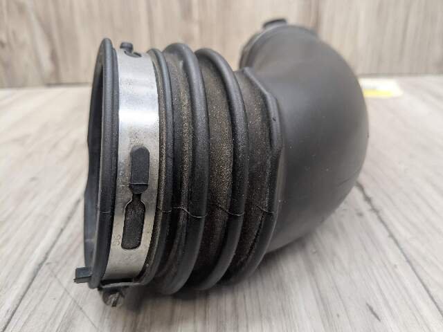 2020 - 2024 BMW X3 F97 Engine Motor Air Duct Tube Hose 8053373 S58