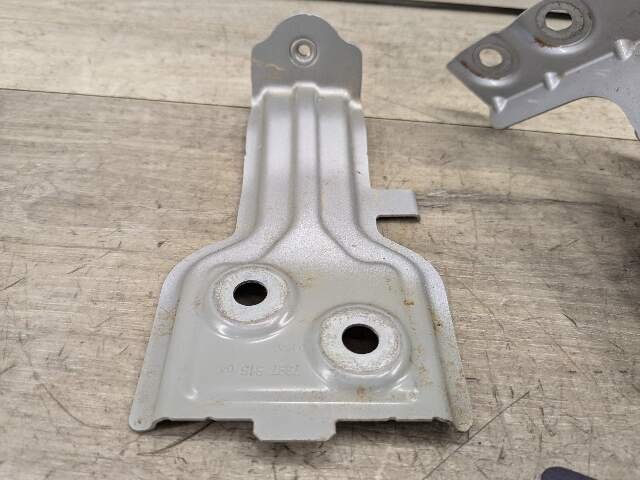 18-24 OEM BMW G01 G02 F97 X3 X4 Left Driver Side Fender Wing Holder Bracket SET