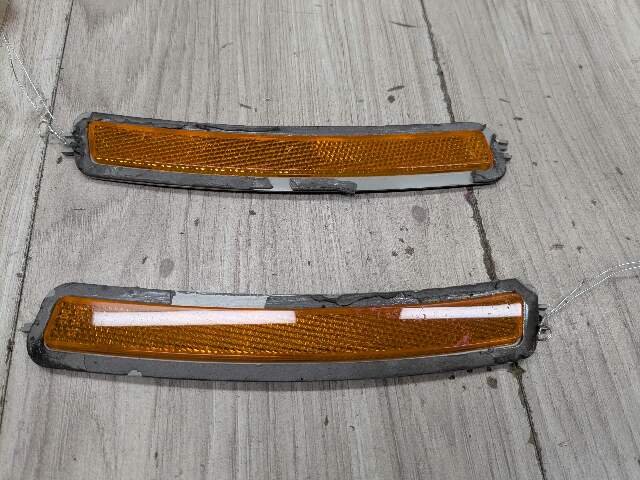 17-23 OEM BMW F90 G30 Rear Bumper Left Right Side Reflector Marker Light SET