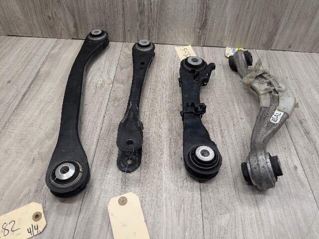 2020 BMW 740i G12 Rear Left Driver Control Arms SET 6883339