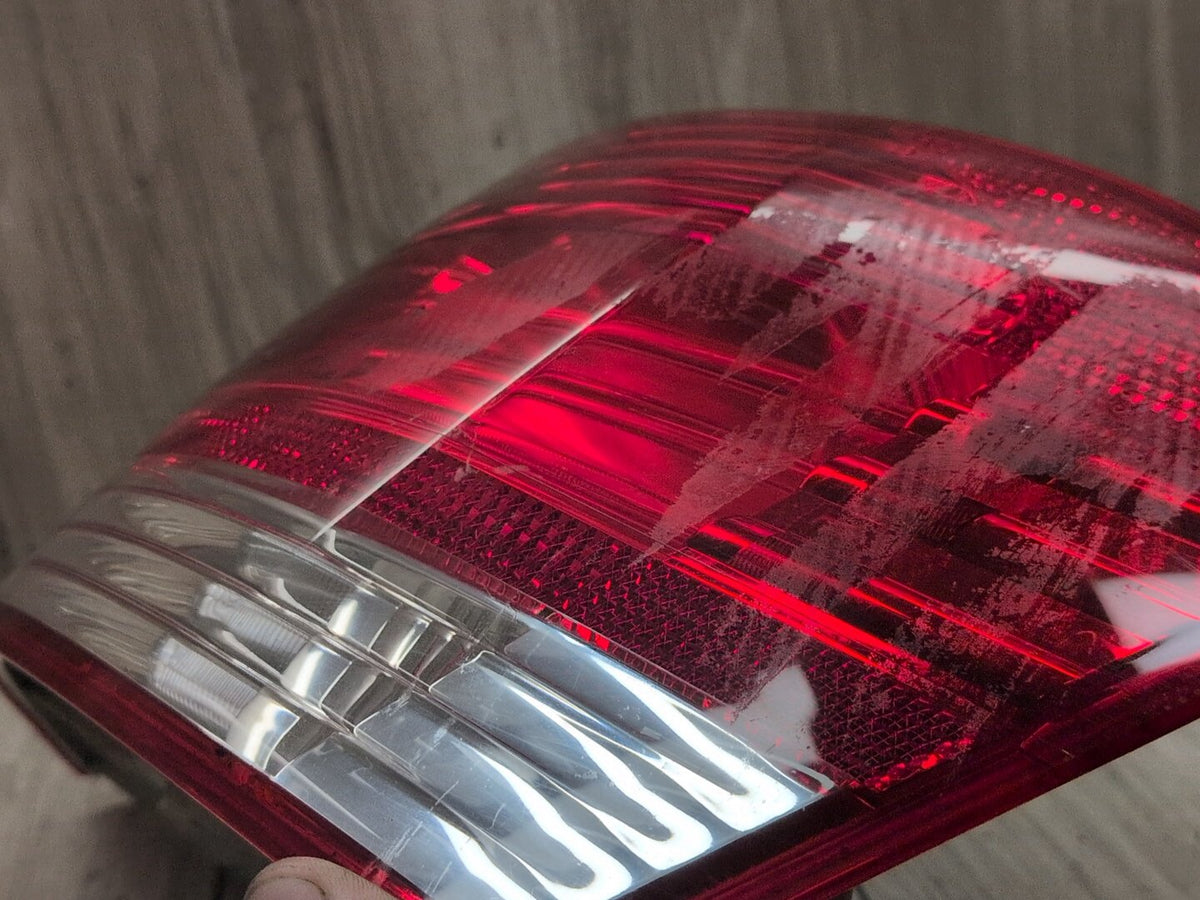 08-11 OEM BMW E82 E88 128 135 Rear Right Passenger Outer Tail Light Stop Light