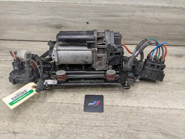 18-24 OEM AUDI Q5 SQ5 Air Suspension Compressor Pump Assembly