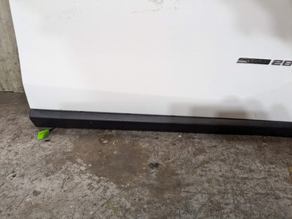 *16-22 OEM BMW F48 X1 Front Right Passenger Side Door Shell Panel White 300 White Alpinweiß Iii (300)