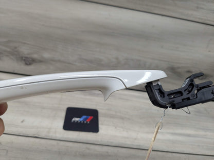 OEM BMW F23 F30 F32 F80 F82 M3 Right Passenger Door Handle COMFORT ACCESS White