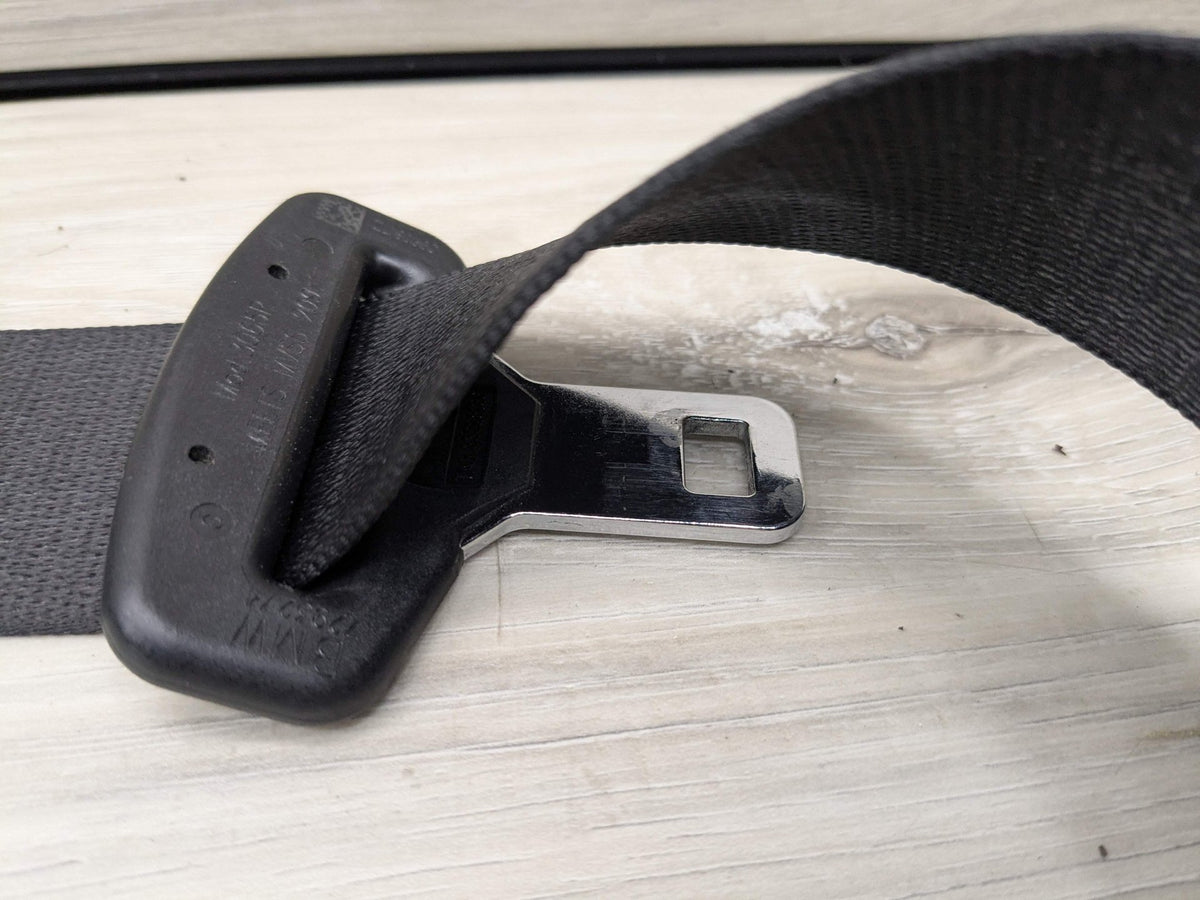 16-20 OEM BMW F23 M235 M240 Front Right Passenger Side Seatbelt Retractor Black