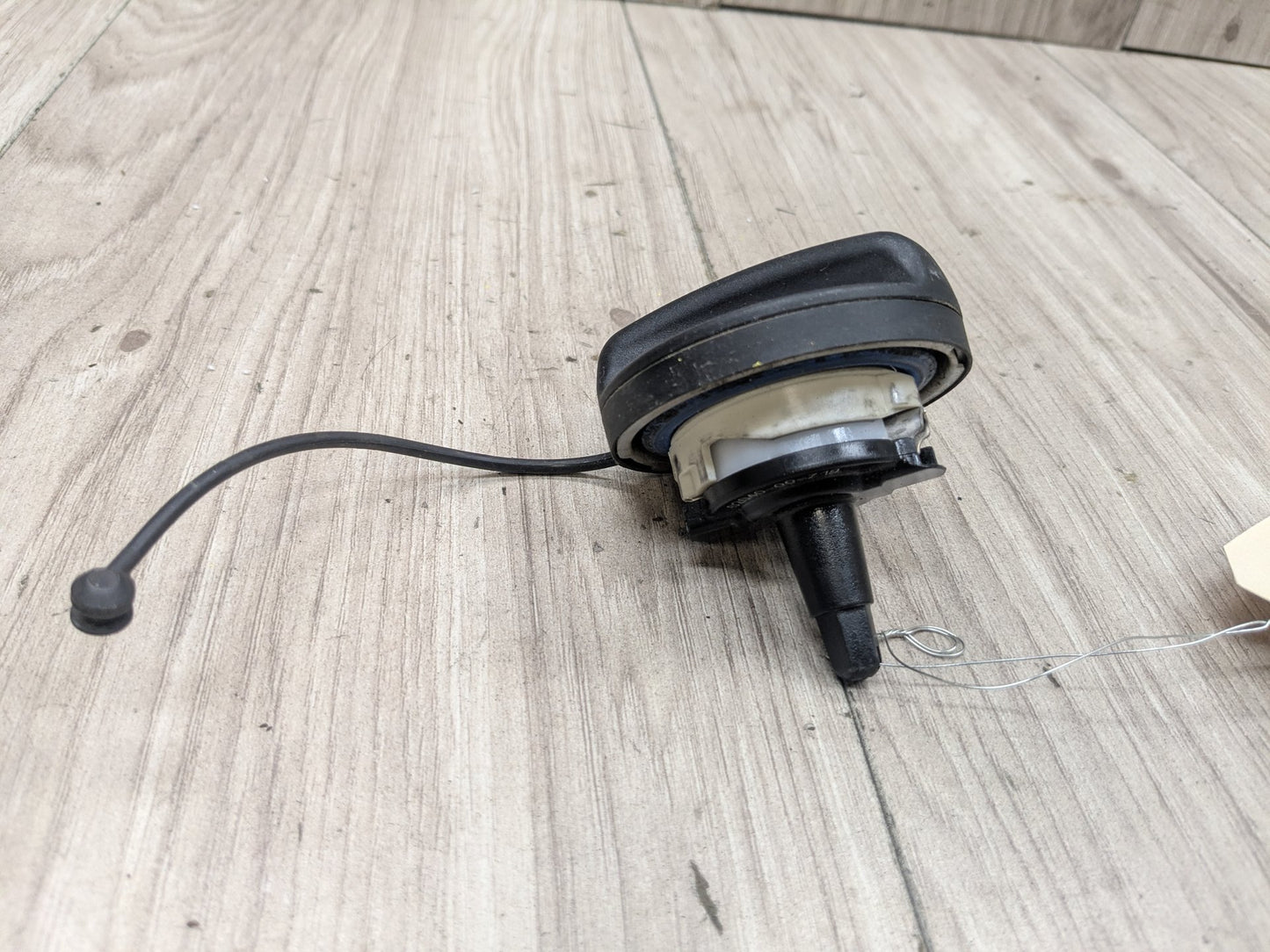 OEM BMW F15 F30 F80 G12 G20 G30 M3 M5 X1 X3 X5 Gas Tank Filler Neck Cap Cover