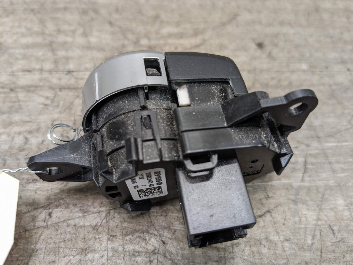 14-18 OEM BMW F15 F85 F86 X5 M X6 M Auto Start Stop Ignition Button Switch