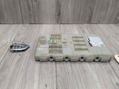 OEM BMW F90 F97 G01 G12 G30 BDC Body Domain Control Control Module Unit w/ Key
