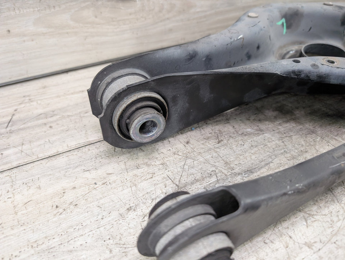 2014 BMW 428i F32 Rear Left Driver Control Arms SET 6792535 OEM BMW F22 F23 F30 F32 F33 F36 Rear Left Driver Upper Lower Control Arm SET