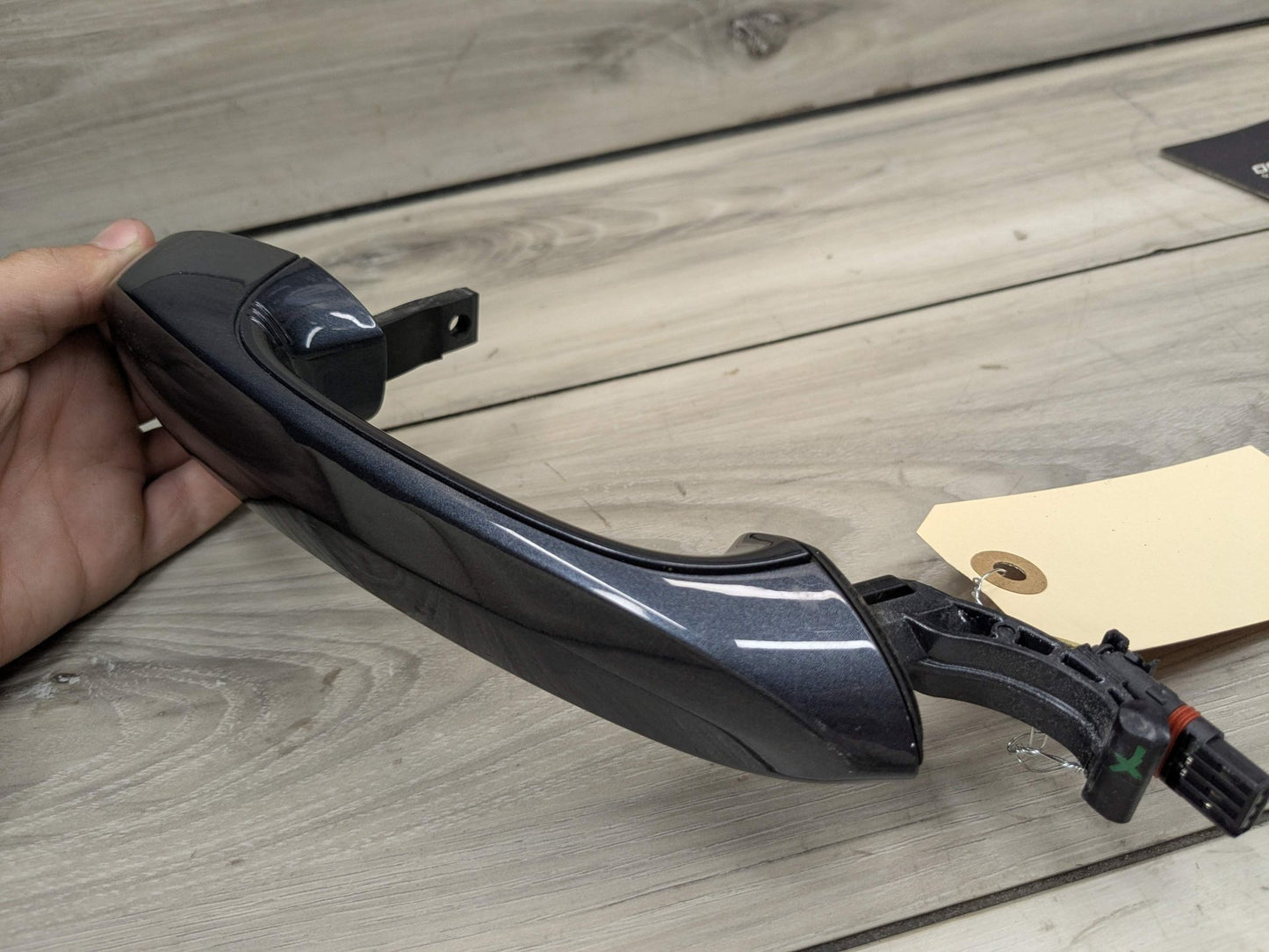 OEM BMW G05 G06 G07 X5 X6 X7 REAR Right Passenger Side Door Handle COMFORT