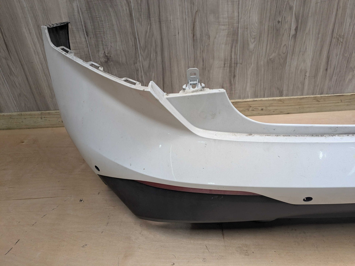 22-24 OEM BMW G42 230i 230iX B48 Rear Bumper Cover Panel w/ Diffuser White 300 ALPINWEISS III (300)
