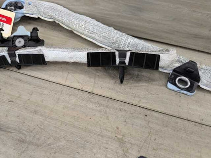 OEM BMW E90 M3 328 335 Right Passenger Top Roof Air Bag Head Airbag Curtain