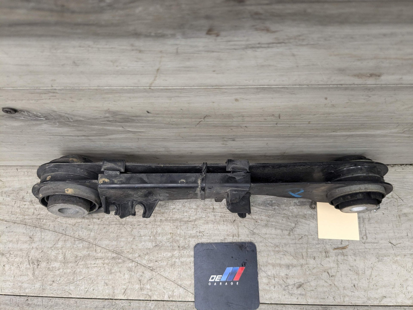 2018 BMW 550i G30 Rear Right Passenger Control Arm 6867538 OEM BMW F90 M5 G12 G30 REAR Right Passenger Forward Lateral Upper Control Arm