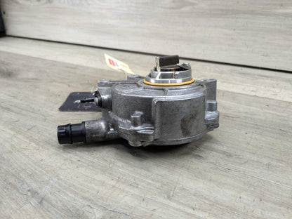 10-19 OEM BMW F10 F12 550 650 750 M5 M6 X5 X6 F86 Engine N63 S63 Vacuum Pump