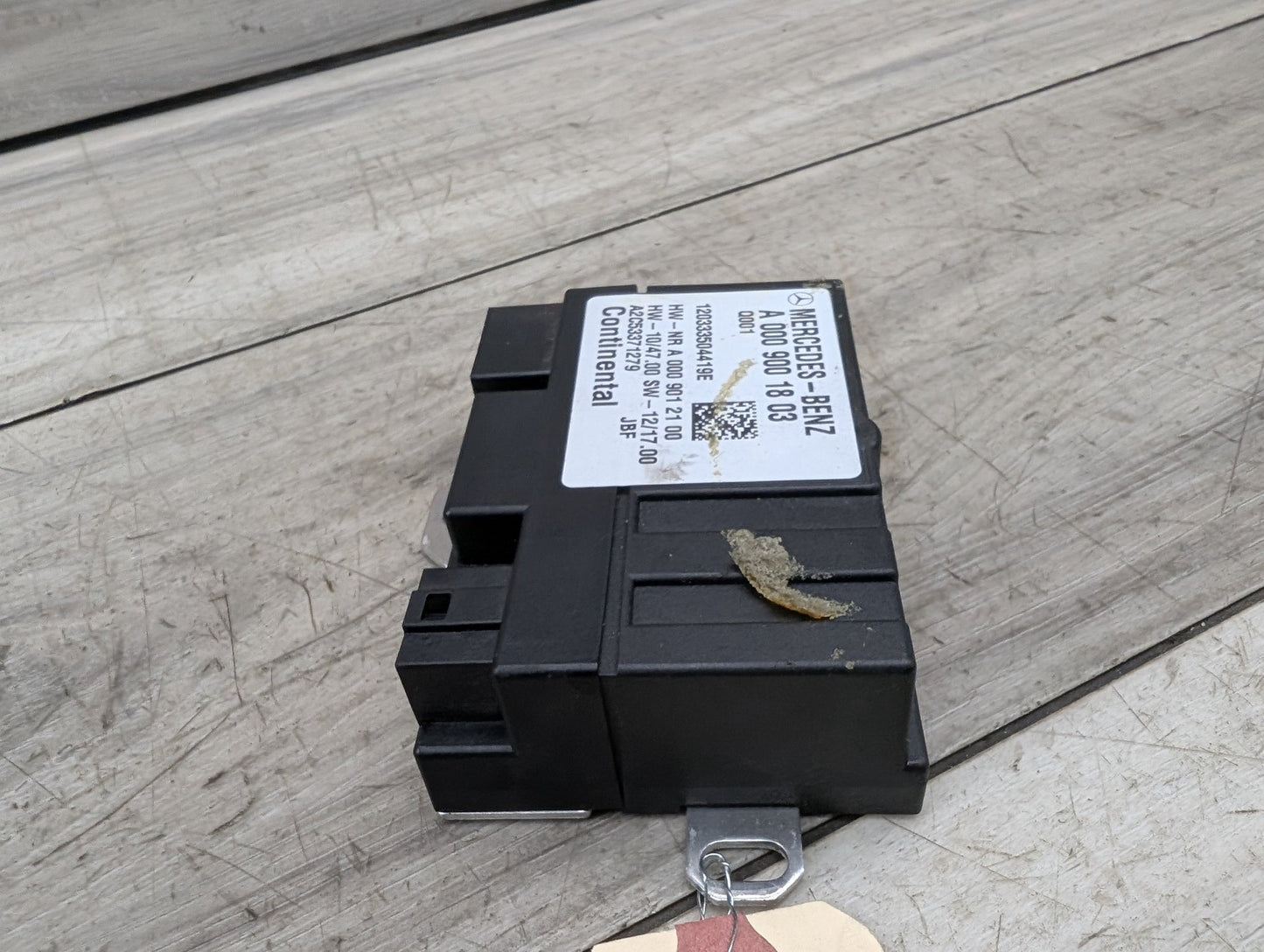 2009-2017 Mercedes-Benz E550 E-Class A207 EKP Fuel Pump Module A0009001803 OEM