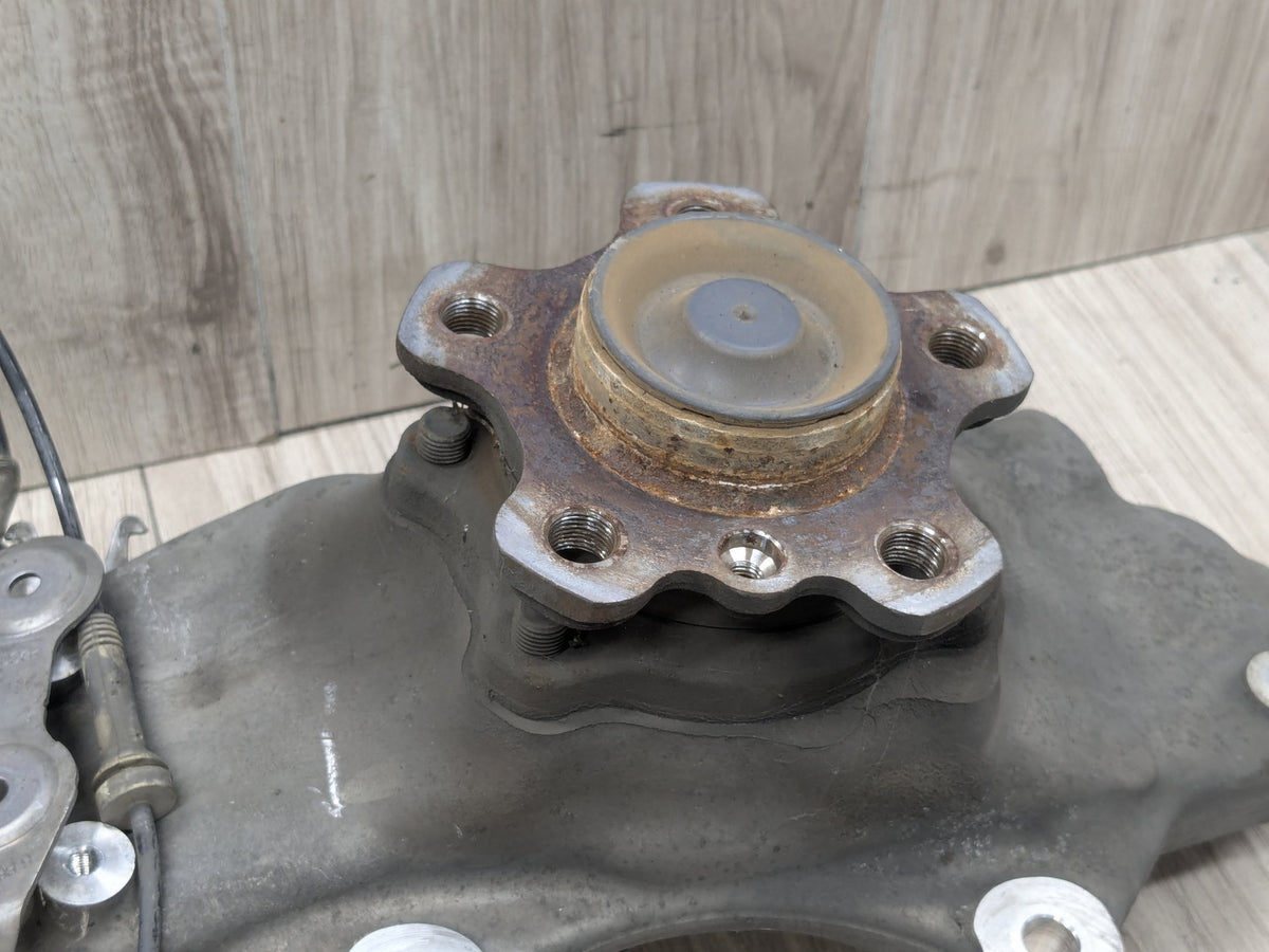 OEM BMW G11 G12 740 750 RWD Front Right Passenger Hub Bearing Spindle Knuckle