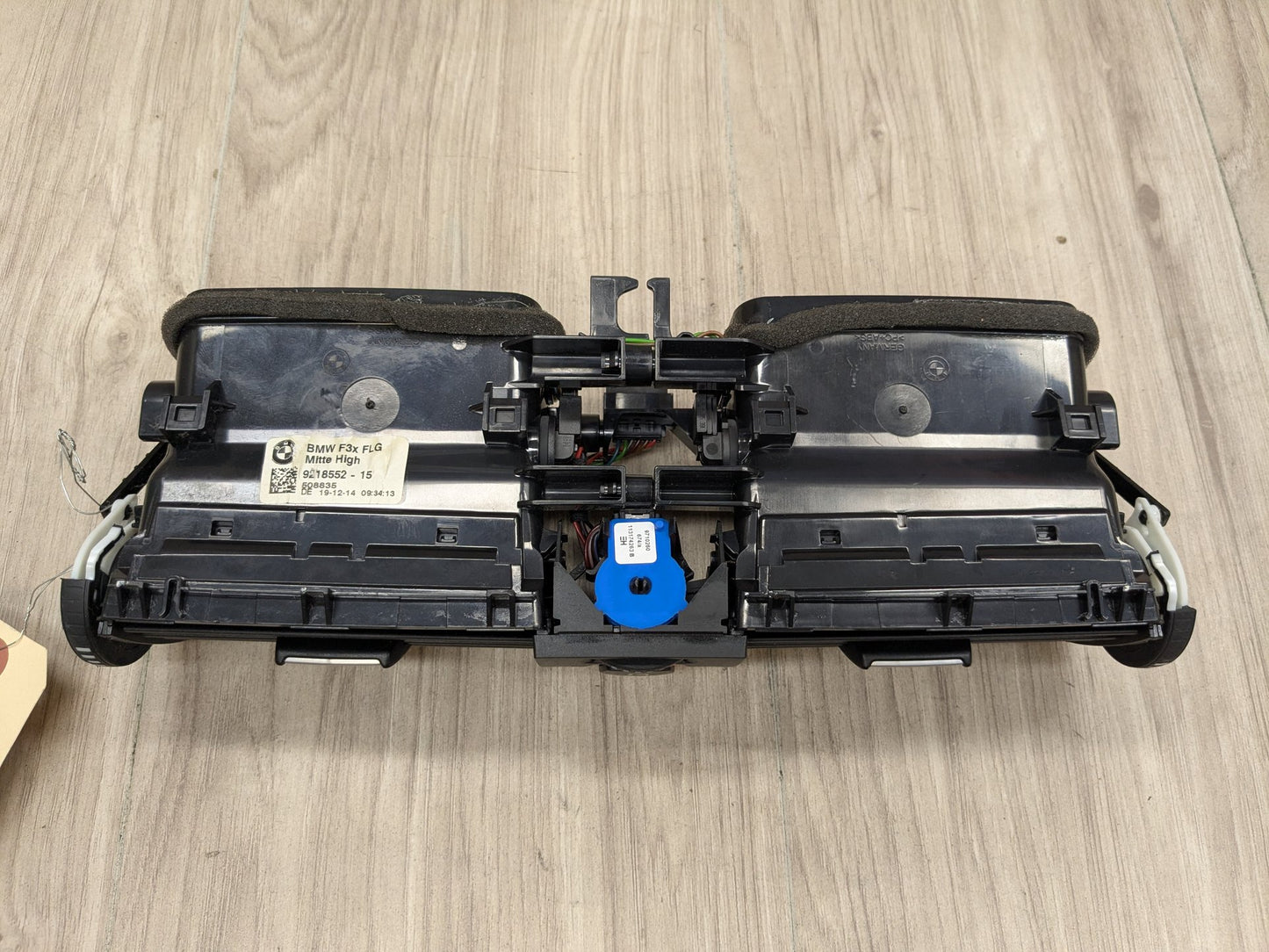 OEM BMW F30 F32 F33 F36 F80 F82 F83 M3 M4 Front Dash Central AC Air Vent Grille