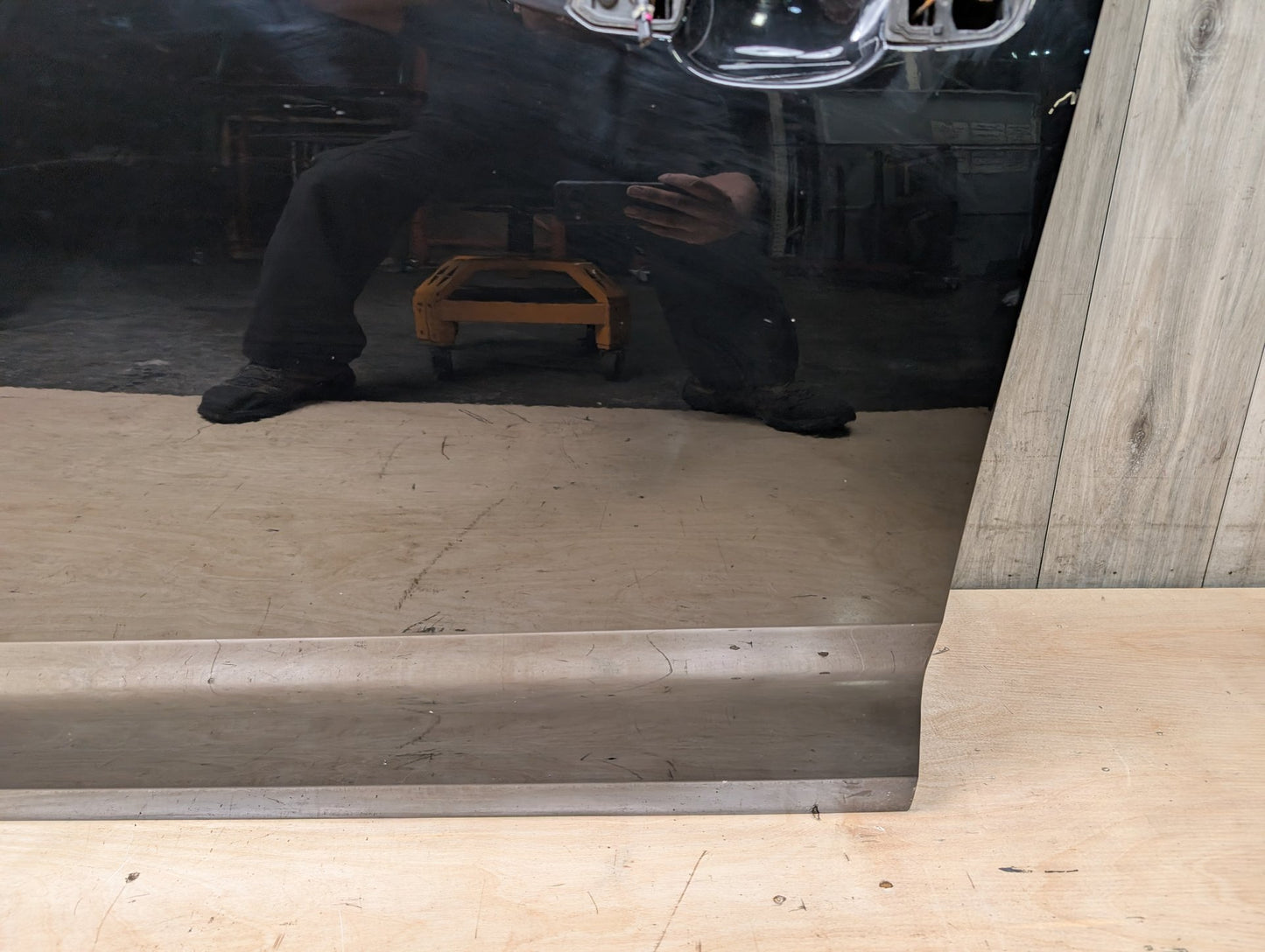 *17-19 OEM AUDI A4 S4 Front Left Driver Side Door Shell Black A2/ Y9B