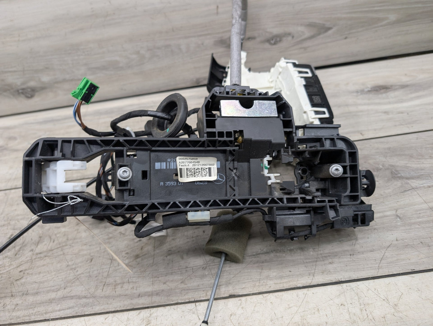 2009-2017 Mercedes-Benz E550 E-Class A207 Front Right Passenger Door Latch Lock Actuator A2077604540 OEM