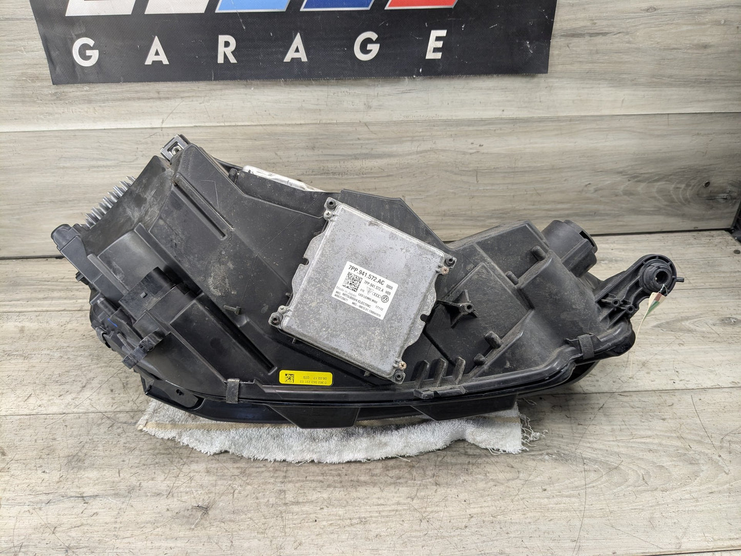 2018 Audi S5 B9- Front Left Driver Headlight PN: 8W6941033F